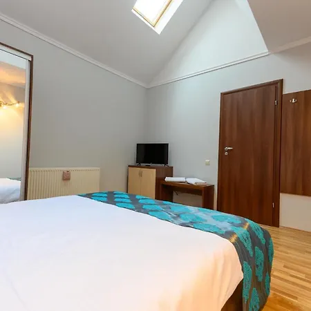 Amira House Villa