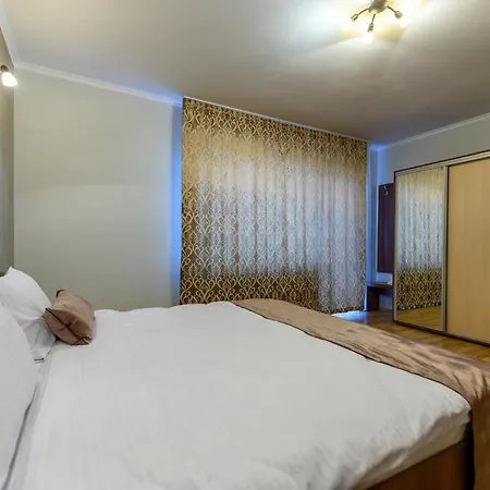 Amira House Villa *